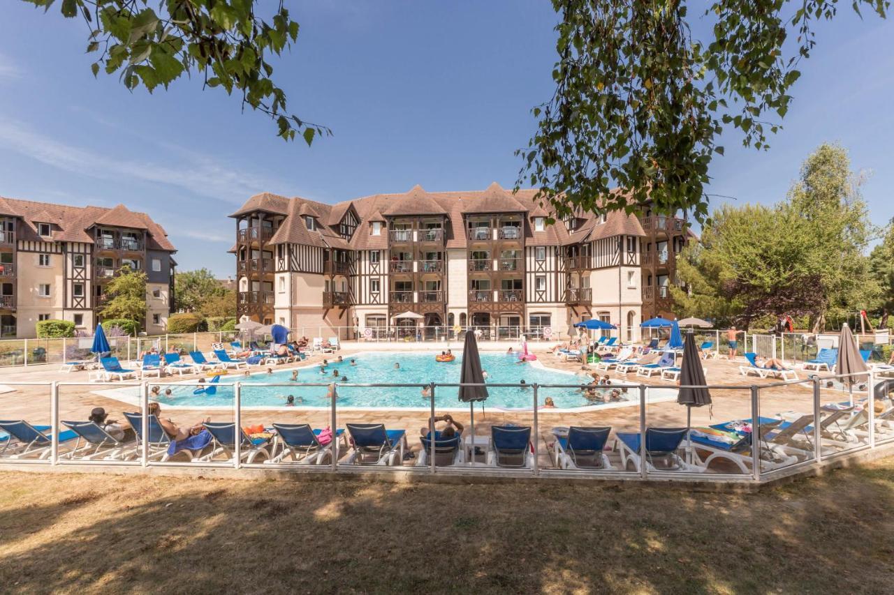 Pierre & Vacances La Residence Du Golf Deauville Ngoại thất bức ảnh