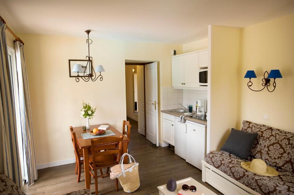 Pierre & Vacances La Residence Du Golf Deauville Phòng bức ảnh