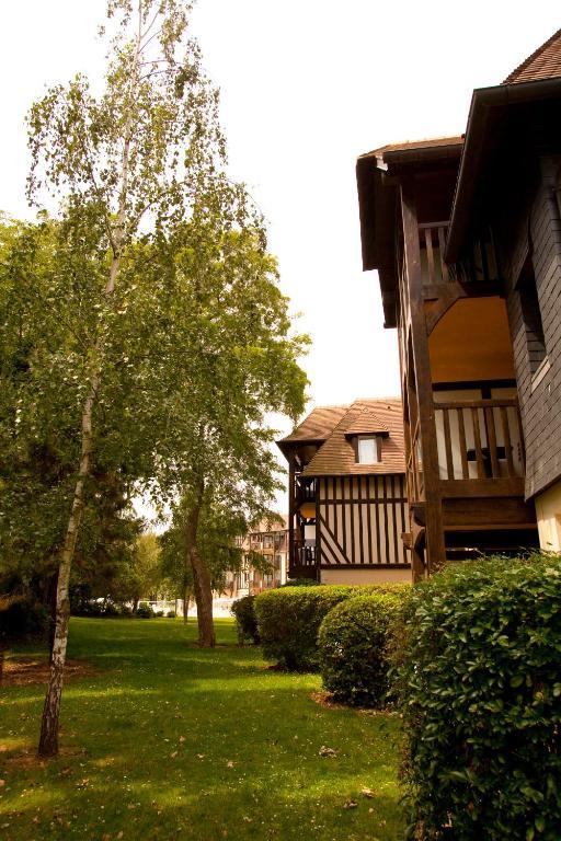 Pierre & Vacances La Residence Du Golf Deauville Ngoại thất bức ảnh