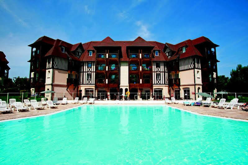 Pierre & Vacances La Residence Du Golf Deauville Ngoại thất bức ảnh